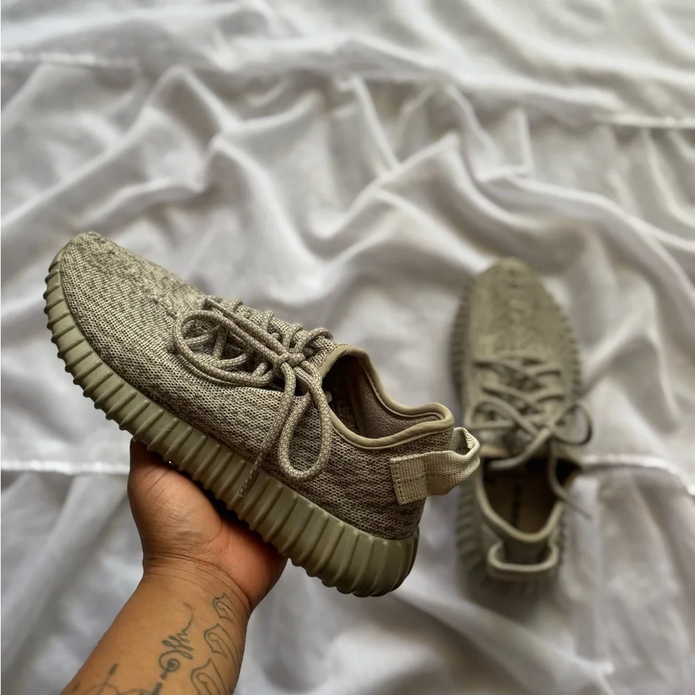 Adidas Yeezy Boost 350 'Moonrock' Sneakers - Picture 15 of 16